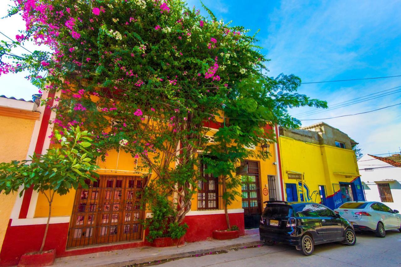 Mauricio Babilonia Acomodação com café da manhã Santa Marta  Exterior foto